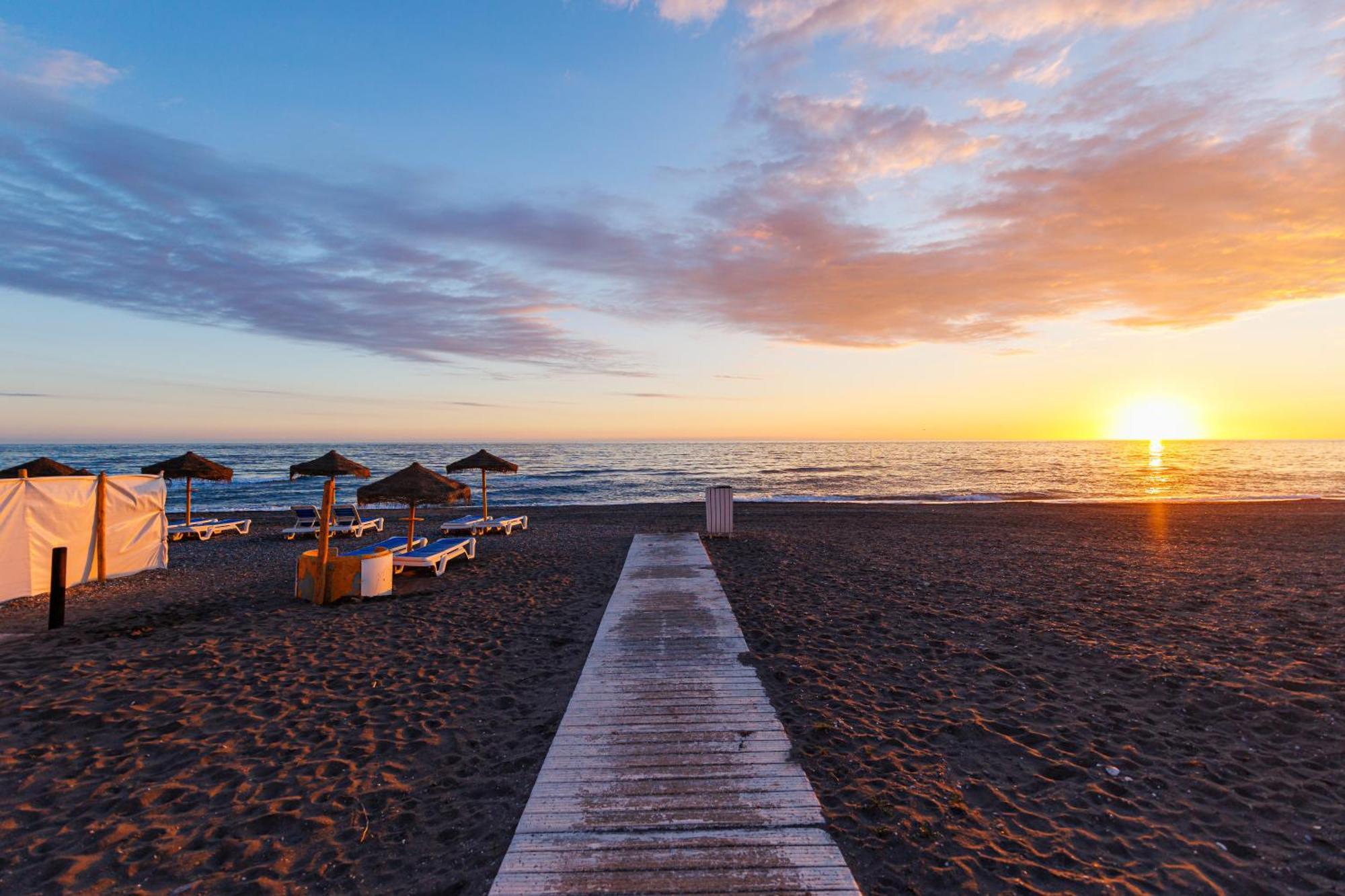 Laguna Beach Wohnung Mit Freiem Meerblick Torrox Buitenkant foto